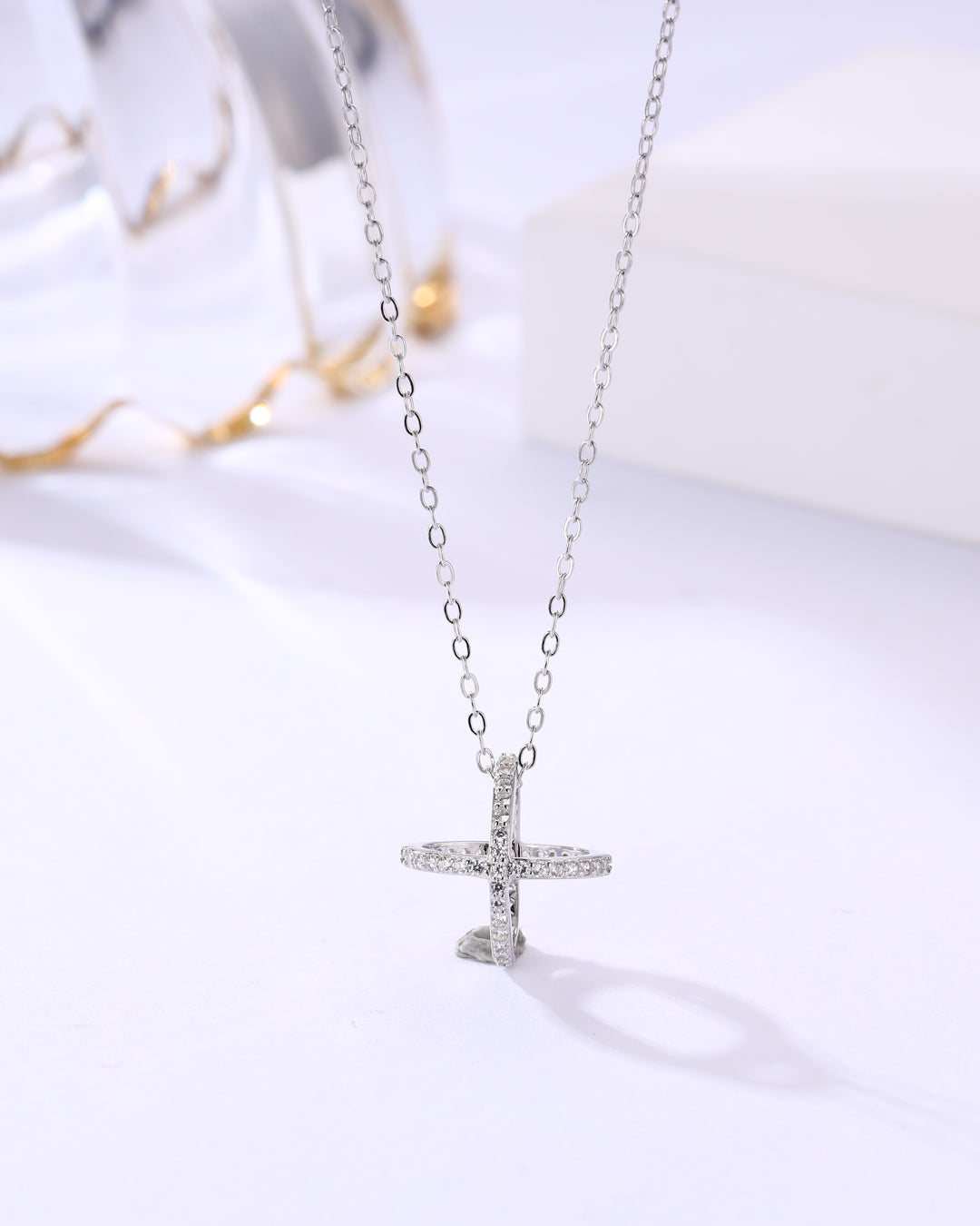 Cross Circle Chain (IJ14967)